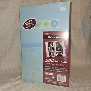 Light Blue Floral Photo Album, Holds 504 4x6 Pictures